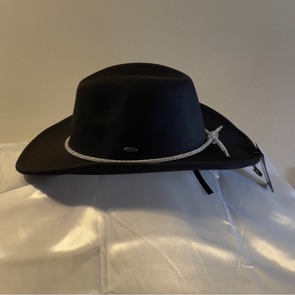 Black Crystal Cowboy Hat – Full Rhinestone Band, Beyoncé-Level Sparkle! NWT✨ - Picture 14 of 16